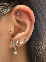 ヘッドマッサージ＋耳ツボジュエリー💎両耳10粒まで⭐︎パーツ持ち込みOK⭐︎耳ツボマッサージ付き✨