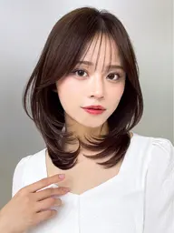 «水’金曜日限定🤍»ミディアムカット+2step保湿トリートメント+マッサージ🪄︎︎◝✩