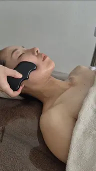 【３月限定周年記念ケア】背中オイルマッサージ×フェイシャルパーソナルケア120分✨