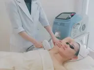 ミニモ限定！薄着になる前に！全身脱毛(vio.顔無し)平日限定！8000円！