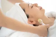 【メイクのりが悪い・ざらざら】毎日生まれ変わるお肌✨メンテナンスで未来が変わる！くすみのない透明感！触りたくなるお肌へ