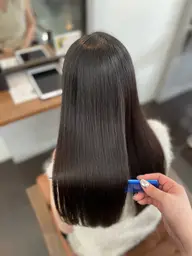 【広がりをおさえたい方必見👀】酸性ストレート➕艶カラー🌈