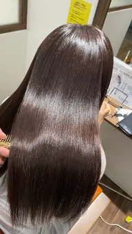 ✨最高級薬剤使用✨【美髪矯正】(カット.トリートメント込み)