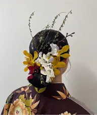 ㊗️成人式・卒業式㊗️☀️早朝可能☀️ヘアセット【学割クーポン】💐🤍髪飾り付きメニューは➕1500円〜