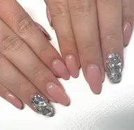 ワンポイントネイル💅🎀