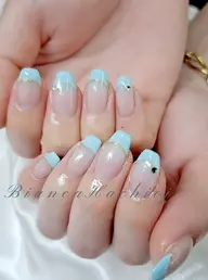 💖ハンドオフ有りフレンチネイル💖￥6,300(パラ対応+プラス1,100円/八王子)