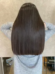 カット、縮毛矯正✨うねり解消でサラツヤな髪に💎(ブリーチしてない方限定) 20000円→7000円✨️