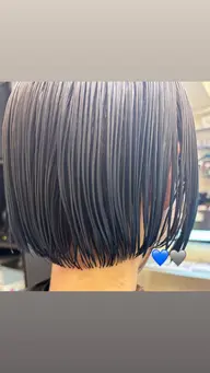 【🩷🩷🩷お勧め🙌🙌🙌】カット+デザインカラー+3種から選べるトリートメント🐕