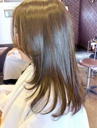 カット（シャンプーブロー込み）