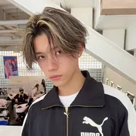 【3.4.5月限定】🚹メンズ限定🚹 カット+メンズハイライトカラー・メッシュ 海外風スタイル 👦🏻