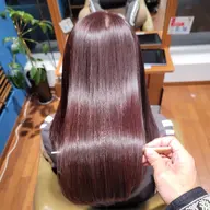 高濃度水素と結合水で髪質改善✨️水素カラー🌊×シルクトリートメント✨️×マイクロバブル洗浄🌁前髪カット付き