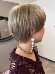 【今だけ限定】(デザインWカラー×カットショート)ハイトーンで色落ちも可愛いこなれブリーチ✨この季節だけの限定プラン🍁