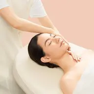 フェイシャルエステとPOLAのコスメでメイク体験💄