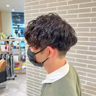 メンズカット＋波巻きスパイラルパーマ　施術時間90​〜​120分程度