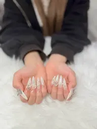 [ハンドネイル] 長さ出し10本アートパーツつけ放題