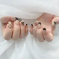 持ち込みネイル7,900円(通常13,000​〜​対応)