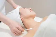 ⚠️練習モデル❣️モニターさま募集中❣️韓国🇰🇷で大人気！ララピール(顔＋首)+水光パック付