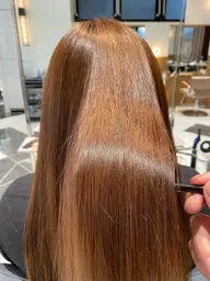 👑必見👑カット＋縮毛矯正＋トリートメント👑¥17200​〜​