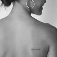 【🌱背中🌱】ワックス脱毛　[首下​〜​おしり上まで][アロエジェル鎮静ケア付き]