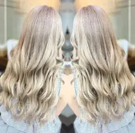 🍀外国人風Wカラー＋高級人毛シールエクステ６0枚【エクステカット付】＋潤いトリートメント🍀