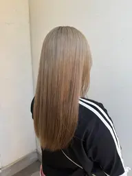 カット＋ケアブリーチオンカラー＋トリートメント