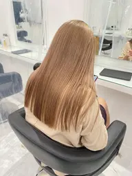 ✨透明感溢れるハイトーンカラーにしたい方必見✨ダメージを最小限に抑えた、トリプルカラー🌈