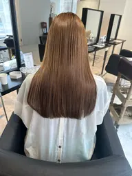 🍀カット+ダメージレスカラー🍀+保湿トリートメント付✨