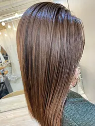 【透明感抜群✨】デザインカット+ブリーチなしダブルカラー+集中補修ナノトリートメント🌹