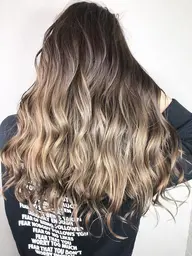 ⭐️トレンドグラデーションカラー☆ トリートメント付き⭐️