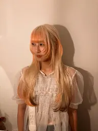 【🎗透明感抜群🎗】カット+ブリーチカラー+トリートメント🌻(ブリーチ+カラー)