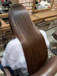 【縮毛矯正＋パーソナルトリートメント】SNS掲載OKの場合¥1100-OFF ブリーチ履歴のない方限定