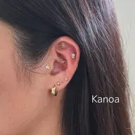 耳ツボジュエリー💎お好きなパーツ両耳15粒まで(他メニューと併せてご予約の場合耳ツボ料金10%オフ✨)