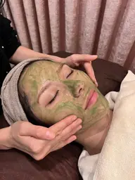 【★目指せ水光肌★】美容液成分98％配合国産ハーブピーリングで角質×毛穴×ニキビ×美白　30分　\4,500