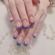 フレンチネイル【ベース一色付】【ジェル付き替えオフ無料】