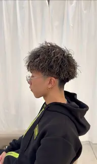 🥇人気No.2🥇似合わせカット×メンズパーマ×ホワイトメッシュ🫧