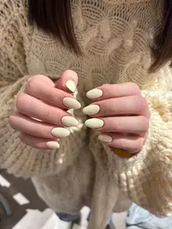 💗4月平日限定💗オフあり◎ワンカラーネイル練習モデル💅🤍お日にちお時間はご予約後要相談