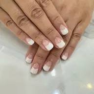 ハンドジェルネイル💅フレンチネイル🩷🩵