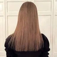 🫧🛋️【ダブルカラー】ブリーチ+カラー🛋️🫧リタッチも可能です🪽 ⚠︎髪の長さが鎖骨までの方