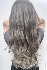 🩷❤️本日限定クーポン❤️🩷カラー➕ カット➕艶トリ