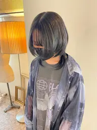 レイヤーボブカット🐺🕯️