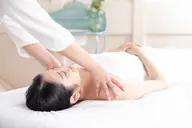 【1番人気】首肩リンパでスッキリ！贅沢フェイシャル×極上デコルテ 80分