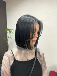 【学生限定♡⃛🦋.*˚𓂃 𓈒𓏸】黒染めを使わないブラックカラー➕トリートメント➕超音波アイロンケア