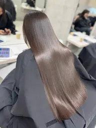 【ミニモ初回平日限定】【毎朝のセットが楽になる】✨縮毛矯正推しの僕だからできる艶々サラサラの縮毛矯正✨＋トリートメント