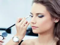 保湿ケア付き♪【フルメイク】4400 夜までヨレないプロの垢抜けメイクアップ イベント推し活婚活就活宣材プロフィール撮影