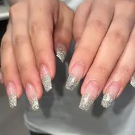 💫ハンドネイル💫ラメグラ