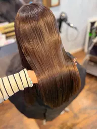 カット+最新オージュア✨【アルティール】✨5ステップトリートメント+超音波アイロン+プチスパ付き【土日祝+500円】