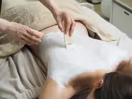 新規◎背中スペシャルケア　60分　¥11,000→¥8,800