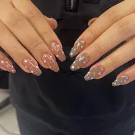 【オフ有】ハンドお持ち込みやり放題🪩デザインご相談ください♬.*ﾟ　（パラジェル変更可/笹塚）