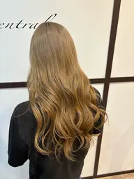 ブリーチ+ワンカラー+Aujuaトリートメント👱🏻♀️🌺