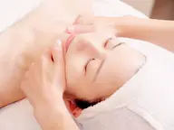 【人気メニュー】フェイスラインシュッとリフトアップ/小顔60分初回4400円